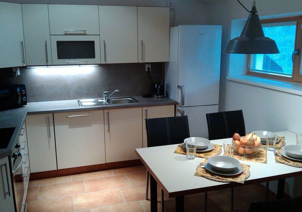 Apartments Svetluska โลชนา นาดเด เดสเนา ภายนอก รูปภาพ